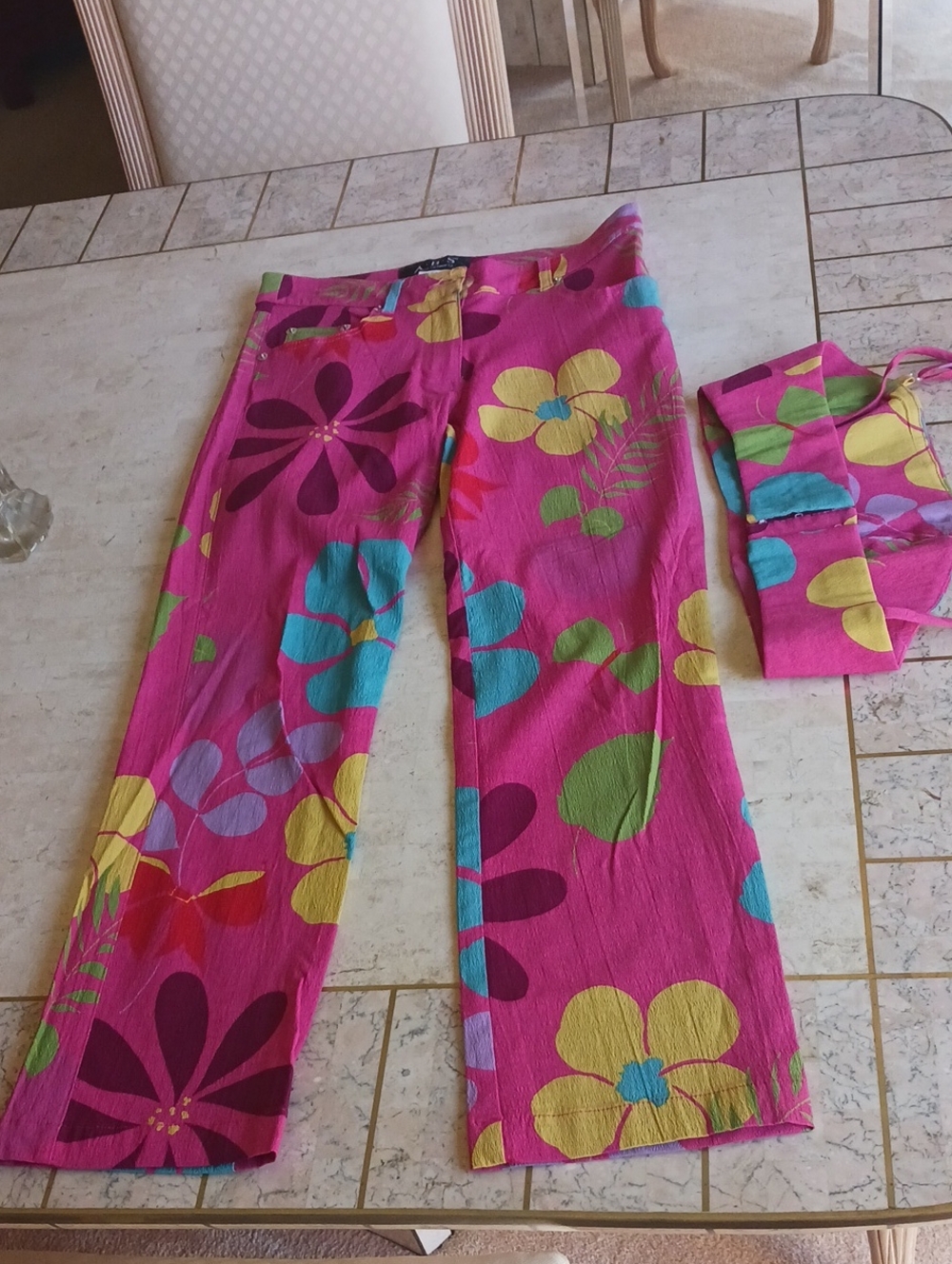 Vintage/Allen B Schwartz - pants & top set,,summer floral design, sz4 / NEW